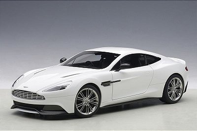 Aston Martin Vanquish Autoart 1:18 Branco