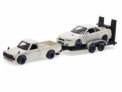 Datsun 620 + Nissan Skyline R34 + Carreta 1:24 Maisto (Kit 03 peças)