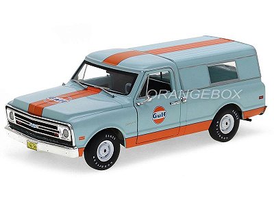 Chevrolet C-10 1968 Gulf Oil 1:24 Greenlight