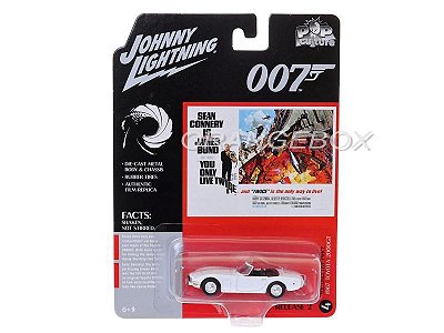 Toyota 2000GT 1967 James Bond 007 1:64 Johnny Lightning Pop Culture