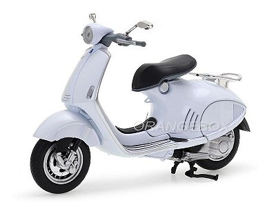 Vespa 946 New Ray 1:12 Branco