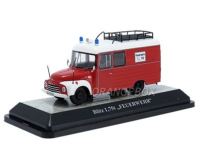 Caminhão Blitz 1,75 Toneladas Feuerwehr Premium Classixxs 1:43