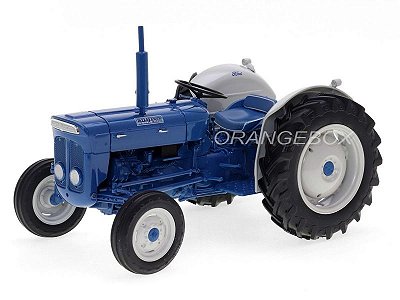 Trator Fordson Dexta (1958) US Version 1:16 Universal Hobbies