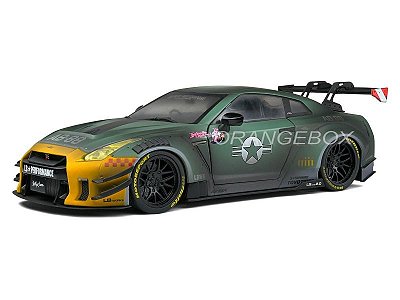 Nissan LB Walk GT35 Body Kit Type 2 Army Fighter 1:18 Solido