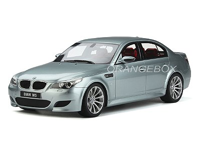 BMW E60 Phase 2 M5 1:18 OttOmobile