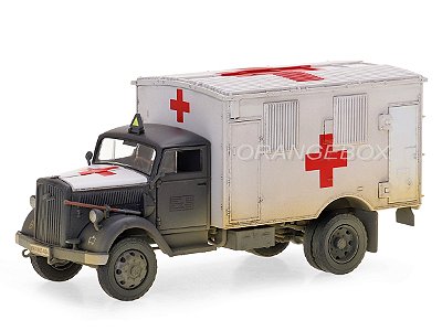 Caminhão Ambulância Germany 1:32 Forces of Valor Branco