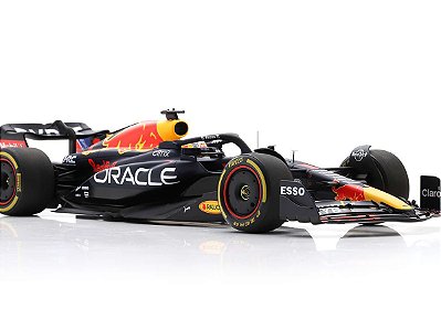 Fórmula 1 Oracle Red Bull Racing RB18 Winner Belgian 2022 Verstappen 1:18 Spark