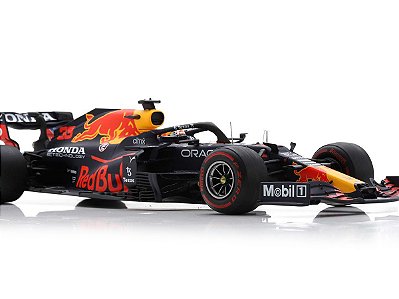 Fórmula 1 Red Bull Racing Honda RB16B Abu Dhabi 2021 Max Verstappen World Champion Edition 1:18 Spark