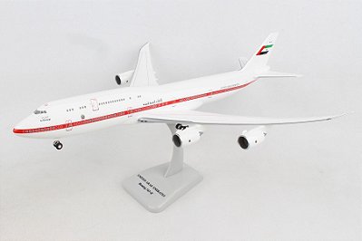 Avião Boeing 747-8 United Arab Emirates 1:200 Hogan