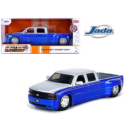 Chevrolet Silverado Dually 1999 1:24 Jada Toys Azul