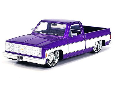 Chevrolet C10 1985 Lorenzo Wheels 1:24 Jada Toys Purple