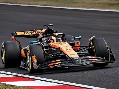 Fórmula 1 McLaren F1 Team MCL39 Oscar Piastri Winner GP China 2025  1:18 Spark