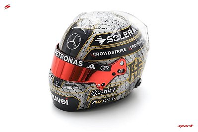 Capacete George Russell GP China 2025 Mercedes AMG PETRONAS F1 Team 1:5 Spark