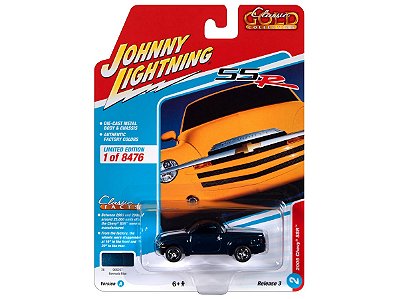 Chevrolet SSR 2005 Pickup Release 3A 2022 1:64 Johnny Lightning Classic Gold