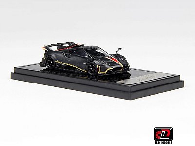 Pagani Imola Coupe 1:64 LCD Models Preto Carbon