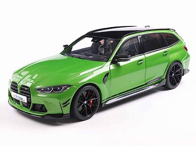BMW M3 Touring c/ Performance Parts 2024 1:18 Solido Verde