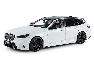 BMW M5 Touring 2025 1:18 Solido Branco