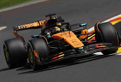 Fórmula 1 McLaren F1 Team MCL39 Oscar Piastri GP Bélgica 2025 1:18 Spark
