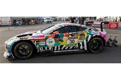Aston Martin Vantage AMR GT3 EVO 24Hs Nürburgring 2025 1:64 Spark