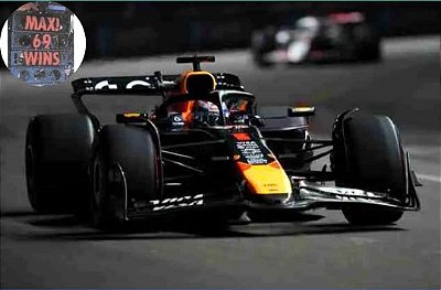 Fórmula 1 Oracle Red Bull Racing RB21 Max Verstappen Winner GP Las Vegas 2025 1:18 Spark