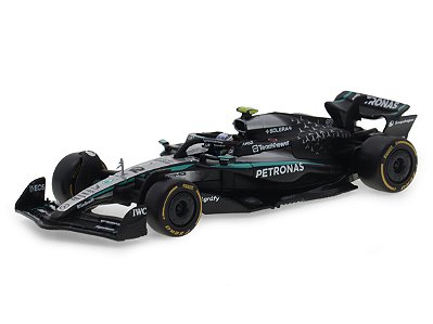 Fórmula 1 Mercedes AMG W16 Kimi Antonelli 2025 1:43 Bburago c/ Display e Piloto