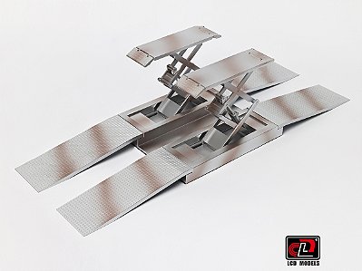 Plataforma Elevatória Tipo Tesoura em Metal 1:18 LCD Models Prata