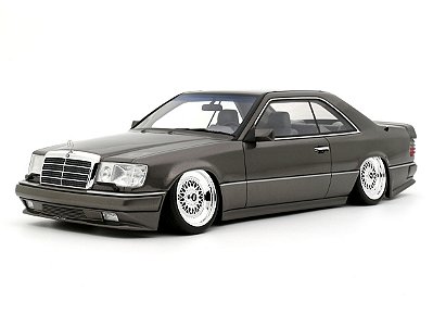 Mercedes-Benz C124 AMG Stance 2022 1:18 OttOmobile Cinza