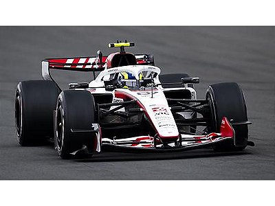 Fórmula 1 TGR Haas F1 Team VF-26 Oliver Bearman GP China 2026 1:18 Spark