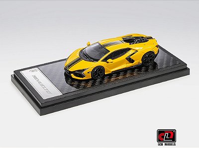 Lamborghini Revuelto 1:64 LCD Models Amarelo
