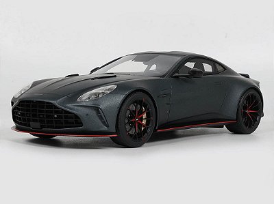 Aston Martin Vantage 2026 1:18 GT Spirit Cinza