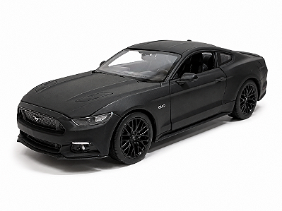 Ford Mustang GT 2015 1:24 Welly Preto