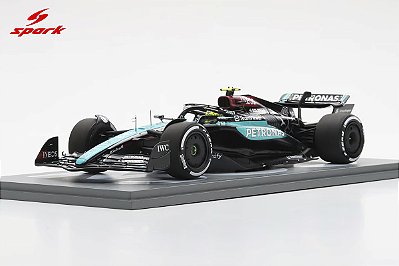 *** PRÉ-VENDA *** Fórmula 1 Mercedes AMG Petronas W15 Lewis Hamilton 2024 1:18 Spark