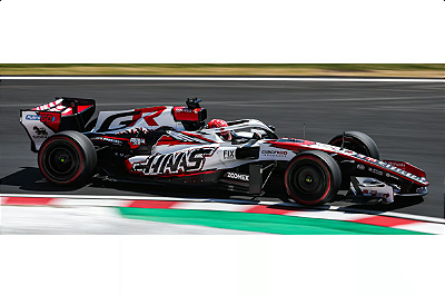 Fórmula 1 TGR Haas F1 Team VF-26 Esteban Ocon GP Japão 2026 1:18 Spark