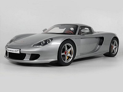 Porsche Carrera GT 2003 1:8 GT Spirit Prata