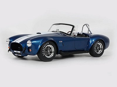 Shelby Cobra 427 S/C 1967 1:18 GT Spirit Azul