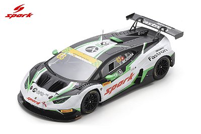 Lamborghini Huracán GT3 EVO2 Absolute Corse Macau GT Cup FIA GT 2025 1:18 Spark
