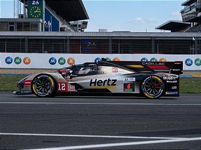 Cadillac V-Series.R Hertz Team Jota 24Hs Le Mans 2026 1:18 Spark