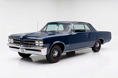 Pontiac GTO 1964 1:18 Sunstar Azul