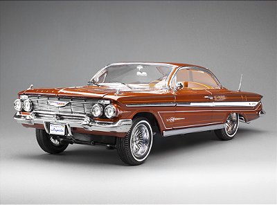 Chevrolet Impala Hardtop Lowrider 1961 1:18 Sunstar Laranja