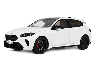 BMW M135 XDrive 2024 1:18 OttOmobile Branco