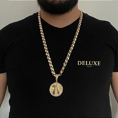 CORRENTE FRISO S( 8mm- 70Cm) + PINGENTE MEDALHA NOSSA SENHORA CRAVEJADA EM ZIRCÔNIA PREMIUM G -  FECHO COM MARCAÇÃO 750 - BANHADO A OURO 18K.