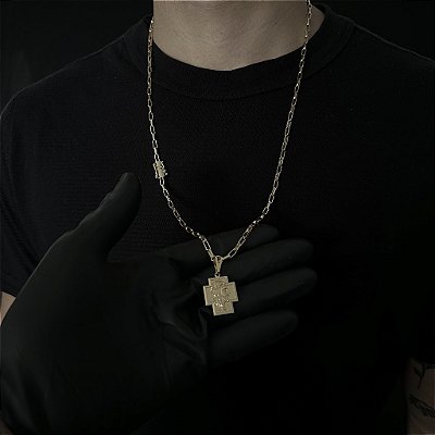 CORRENTE  TIJOLINHO ALONGADO (3mm - 18G 70 cm) + PINGENTE CRUZ COM A FACE DE JESUS - FECHO COM MARCAÇÃO 750 - BANHO DE OURO 18k