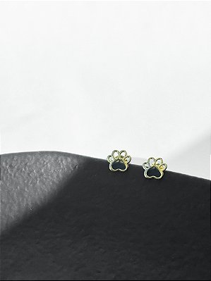 BRINCO PET MINI PATINHA  VAZADA 8 MM BANHADO A OURO 18K.