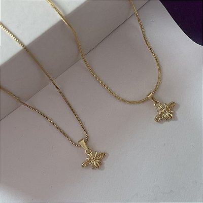 PINGENTE ABELHA BANHADO A OURO 18K.