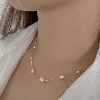 COLAR GARGANTILHA PEROLAS DE 45 CM 7 CM EXT BANHADO OURO 18K.