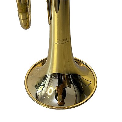 Trompete Yamaha YTR-2335 Sib Dourado Seminovo - Musicardozo
