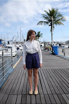 Short puro linho marinho