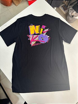 Camiseta Nike Athletics Preta