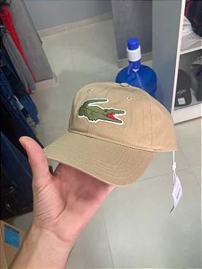 Boné Lacoste Big Croc Bege