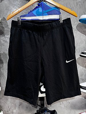 BERMUDA NIKE SEASON PRETO